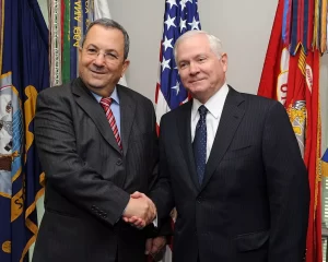 Israeli Minister of Defense Ehud Barak, left, poses for a photo Nov. 9, 2009, with Secretary of Defense Robert M. Gates at the Pentagon in Arlington, Va