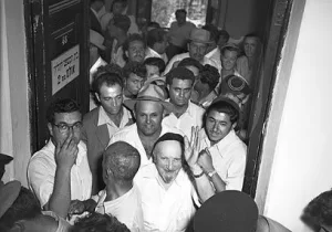 Malchiel Greenwald (front) in the Supreme Court during the Kastner trial (Photo: David Rubinger) 23 June 1955