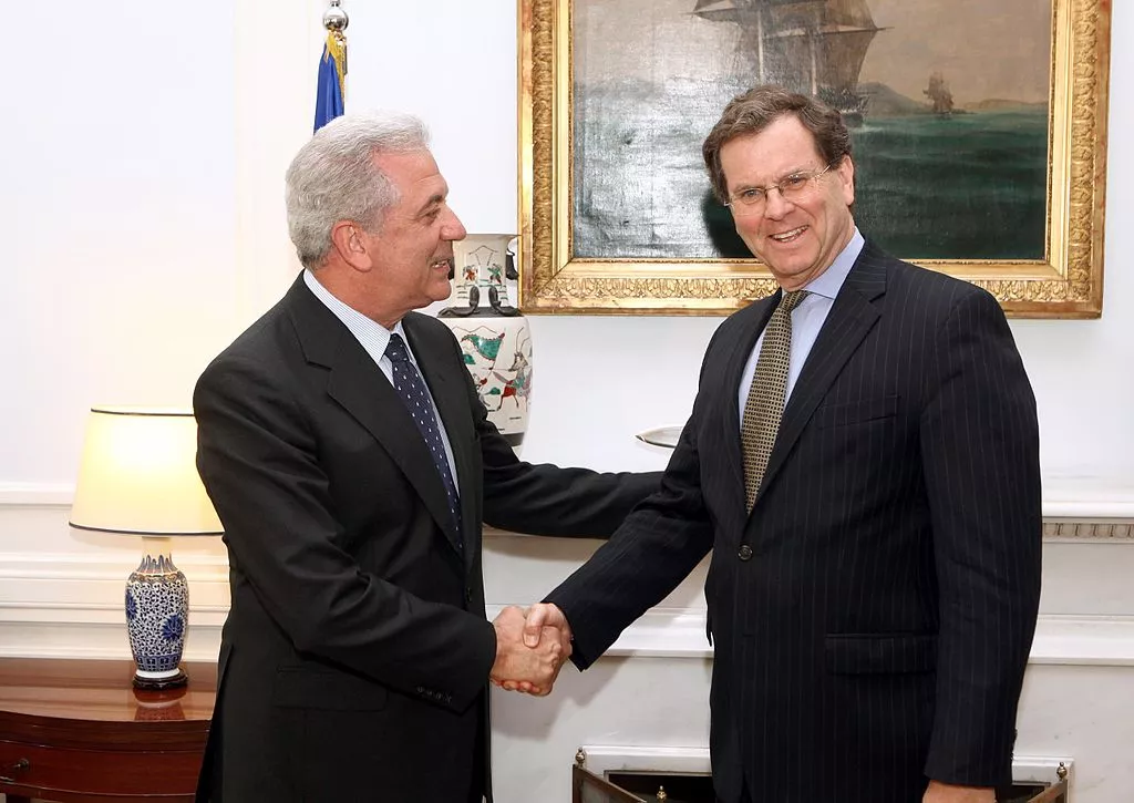 Foreign Minister Dimitris Avramopoulos met the President of the Organisation of American Jewish Committee, David Harris, at the Ministry of Foreign Affairs