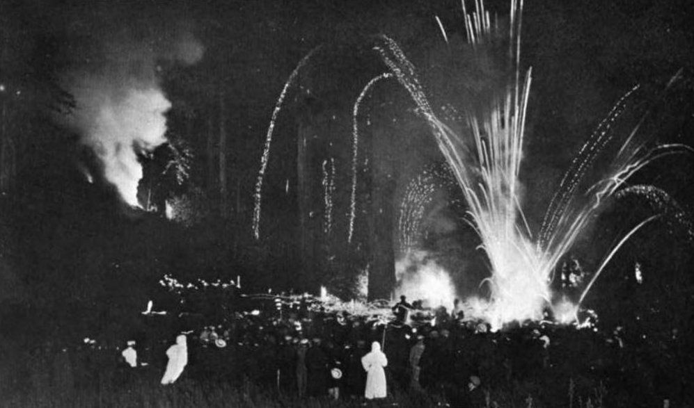 Cremation of Care ceremony at the Bohemian Grove in 1907