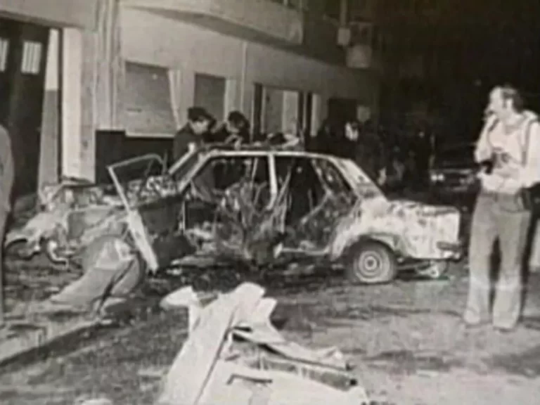 General Carlos Prats González Fiat 125 was destroyed by a car bomb planted by DINA agents on Pinochet's orders.