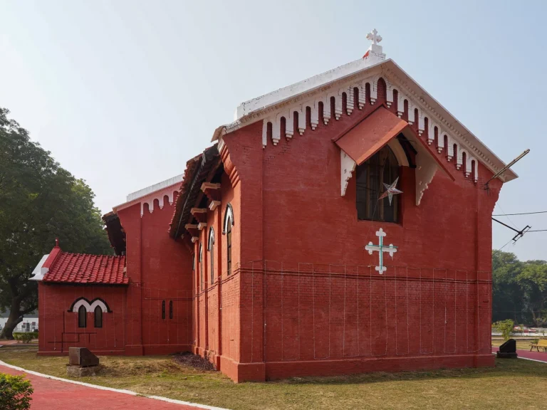Rear facade and right (south) side, St. Thomas Orthodox Syrian Church, Cantonment, Allahabad, UP, India