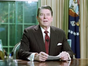 President Ronald Reagan During His Address to The Nation on Iran Contra Controversy in The Oval Office, 11/13/1986